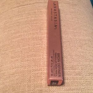 Anastasia brow definer